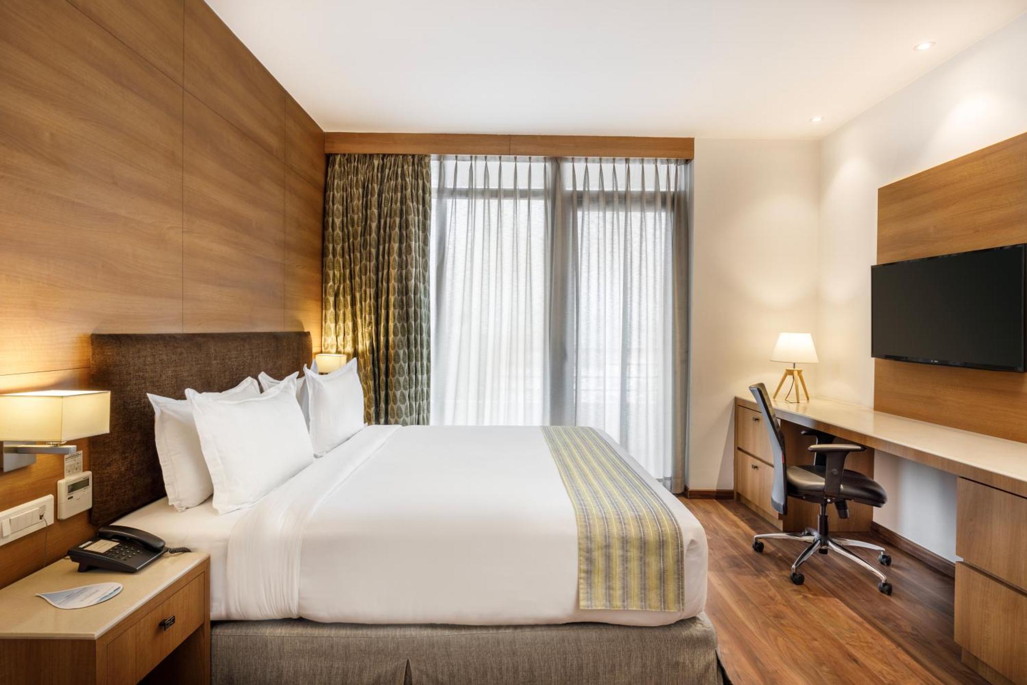 Hotel Ambassador By Ace Hotels Katmandu Kültér fotó