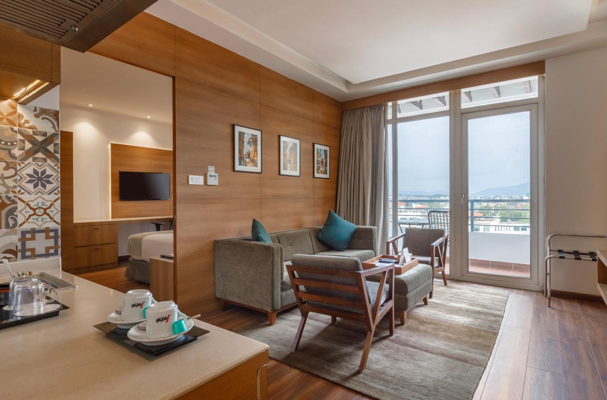 Hotel Ambassador By Ace Hotels Katmandu Kültér fotó