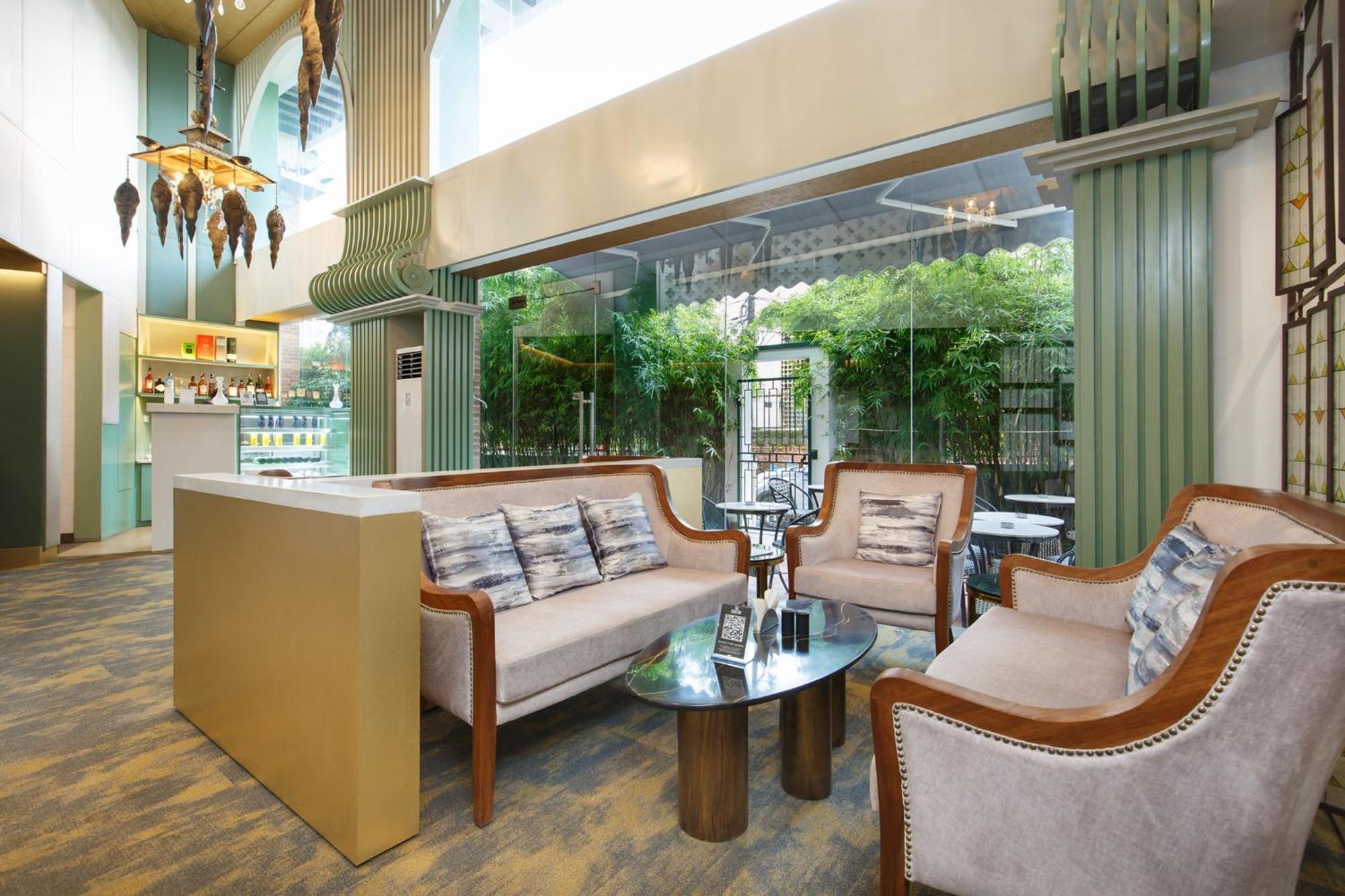Hotel Ambassador By Ace Hotels Katmandu Kültér fotó