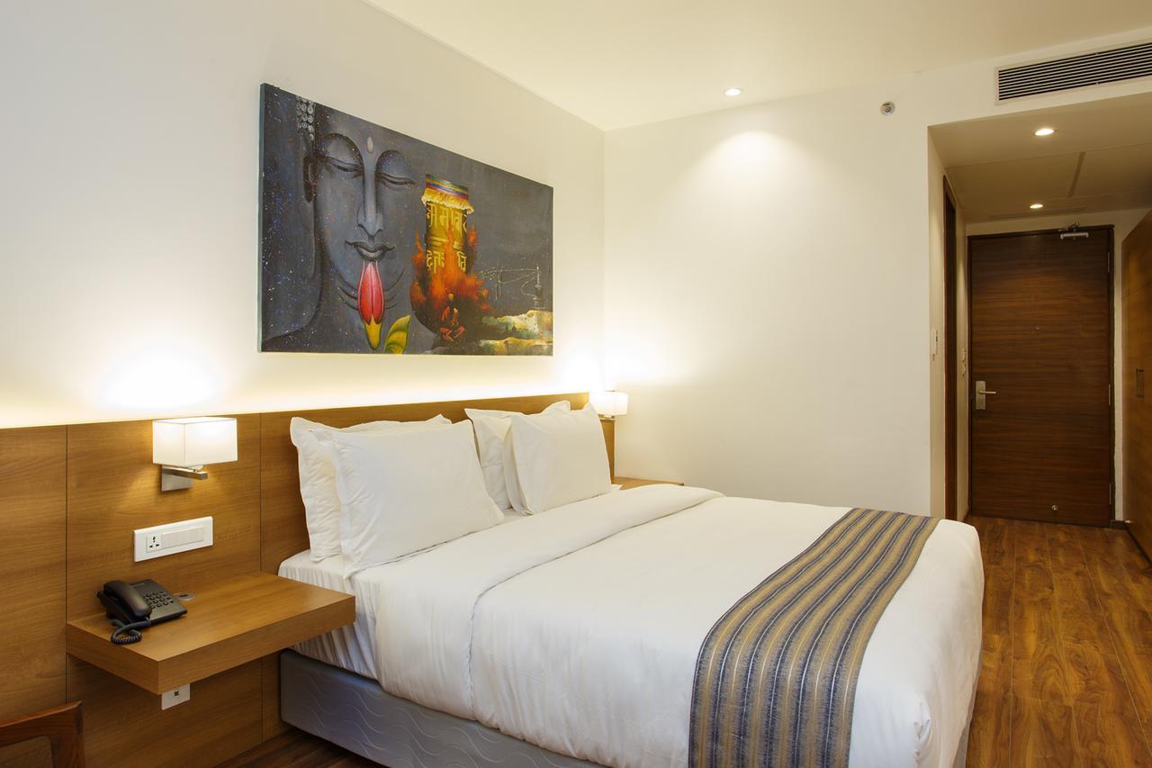 Hotel Ambassador By Ace Hotels Katmandu Kültér fotó